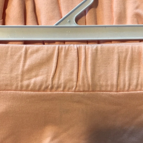 HERSHE PEACH COLORED DOUBLE RUFFLE HEM SKIRT - Picture 4 of 4